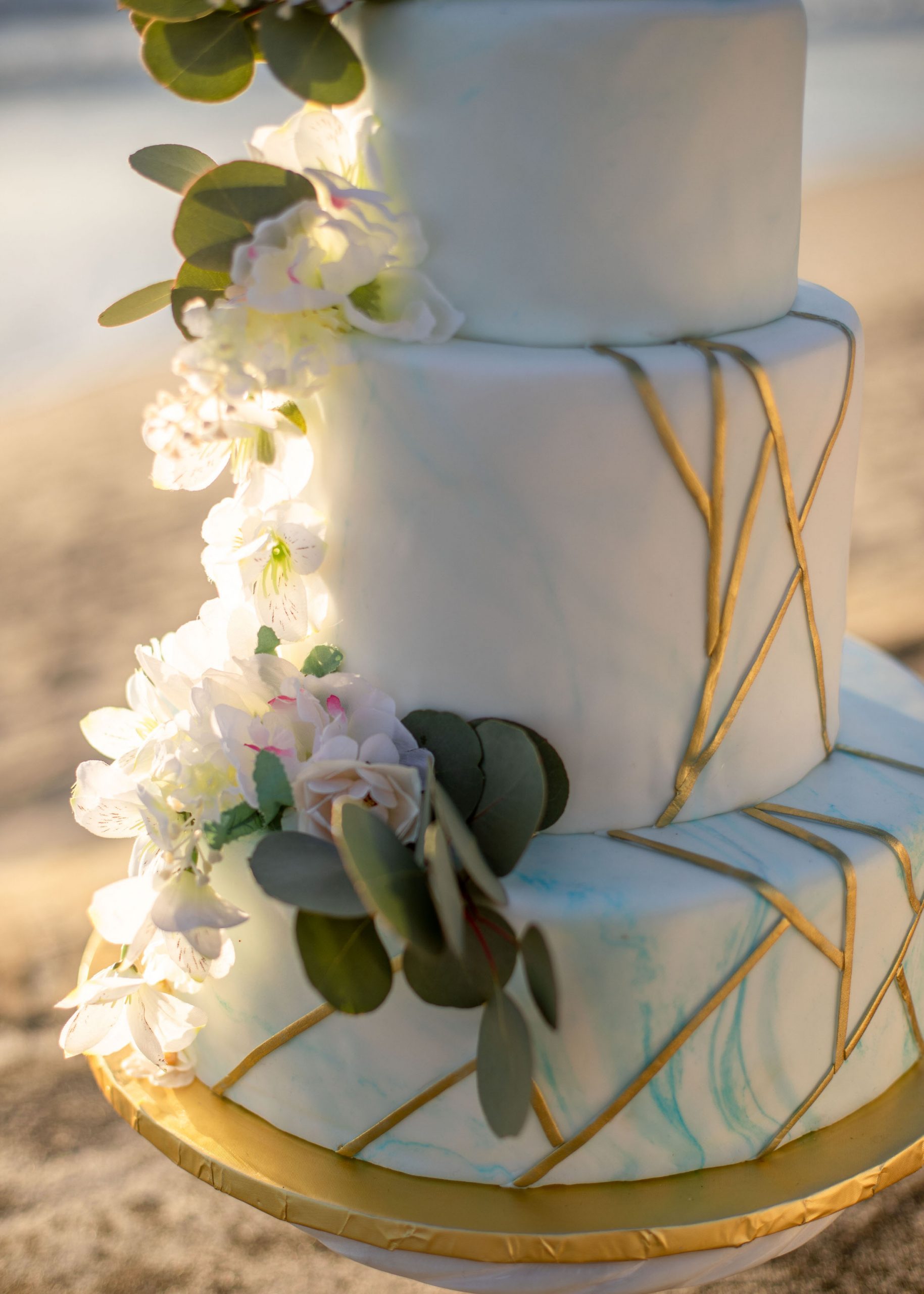 Wedding cake for Beach Elopement at Windansea Beach La Jolla, California.