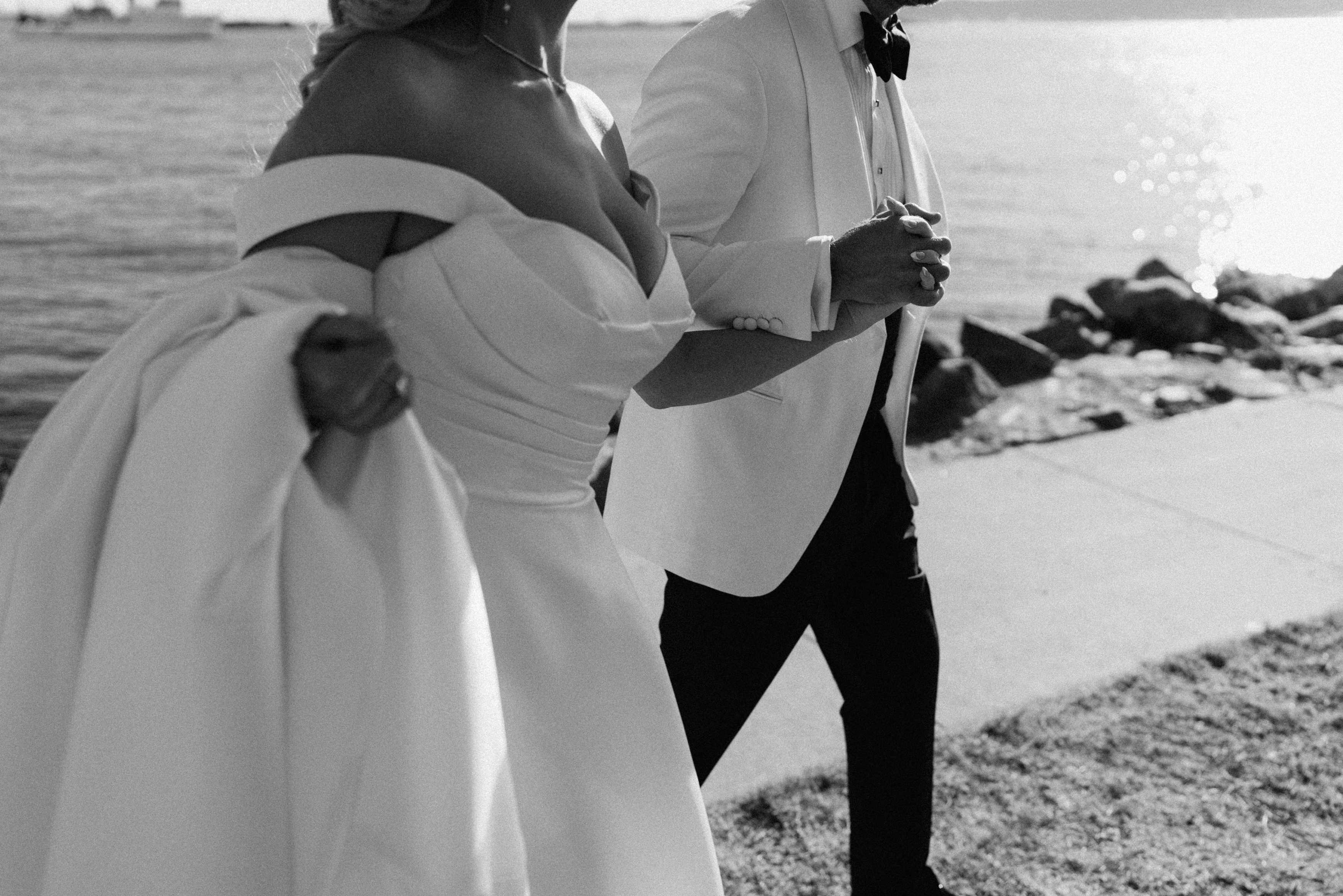Sunset cliffs engagement 26
