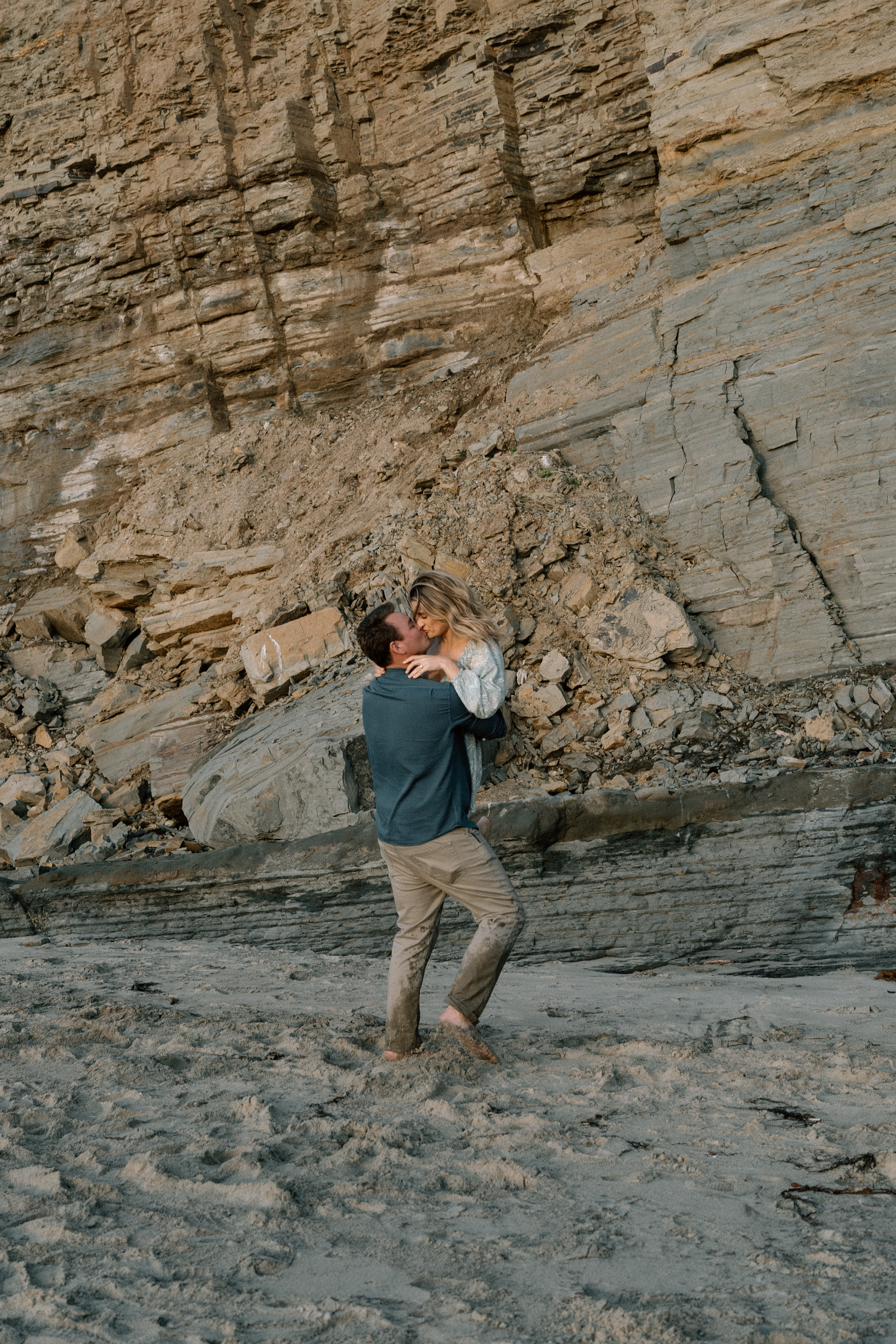 Sunset cliff enagament session 76